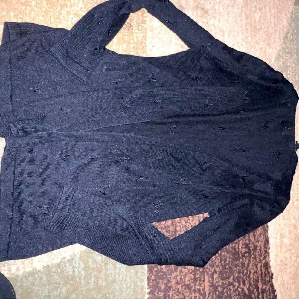 MAG sweater  size M